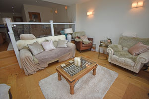 Lounge- click for photo gallery